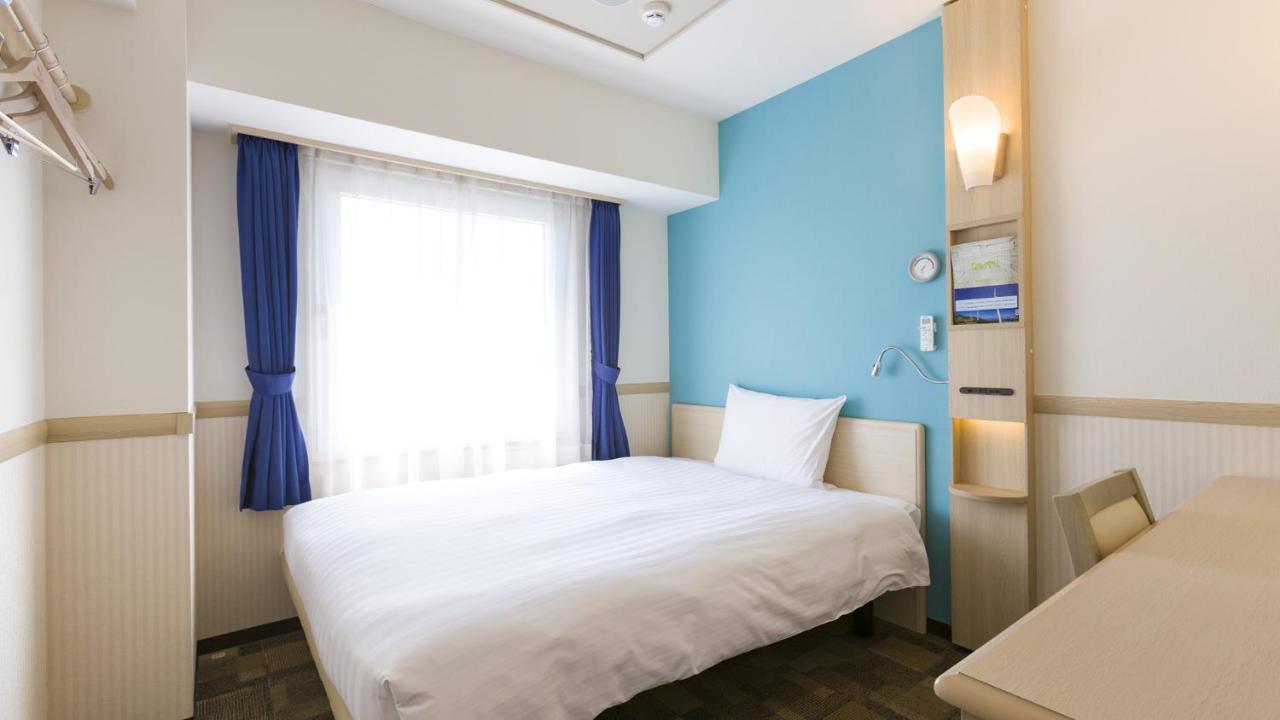 Toyoko Inn Kashiwa-Eki Higashi-Guchi Экстерьер фото