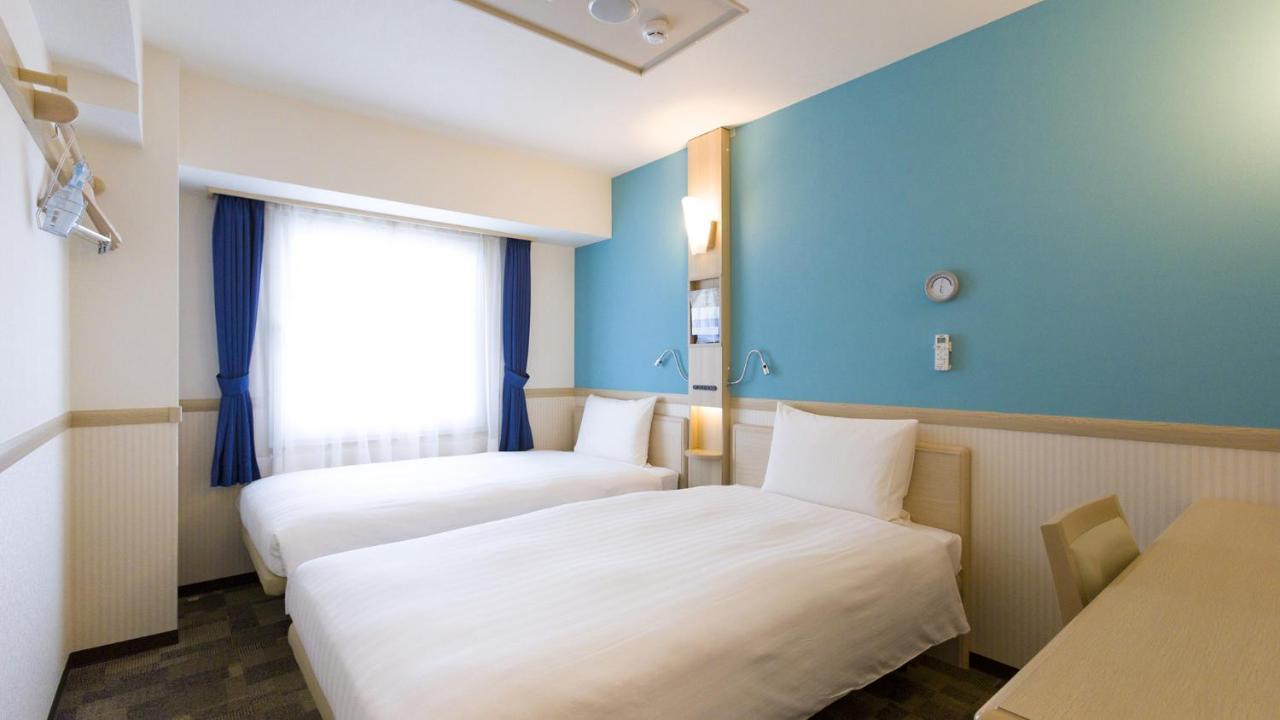 Toyoko Inn Kashiwa-Eki Higashi-Guchi Экстерьер фото